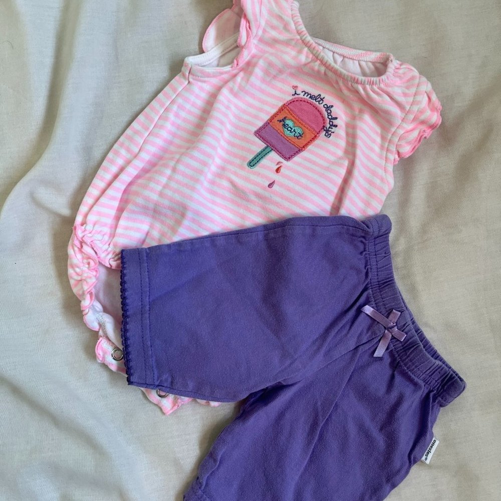 Short sleeve onesie with capri pants